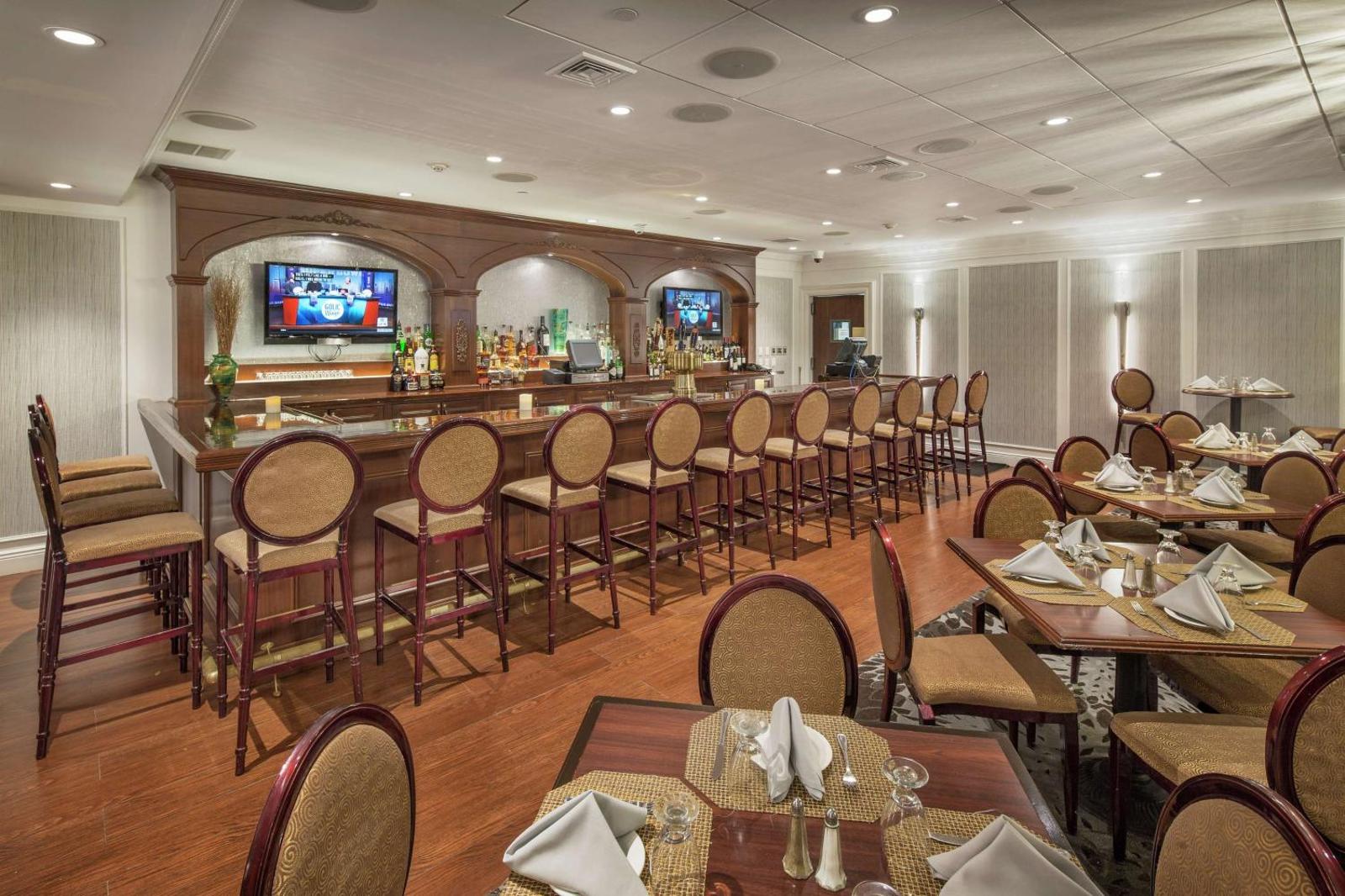 DoubleTree by Hilton Nanuet Main image 2